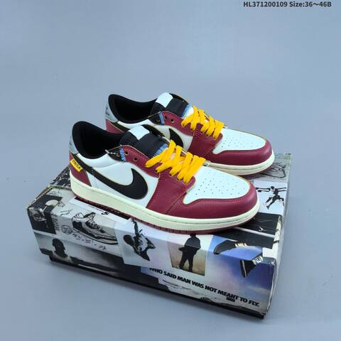 Jordan Air Jordan 1 Retro Low OG White Burgundy Black Yellow EU 36-46 Lifestyle - Unisex (BS-67036)