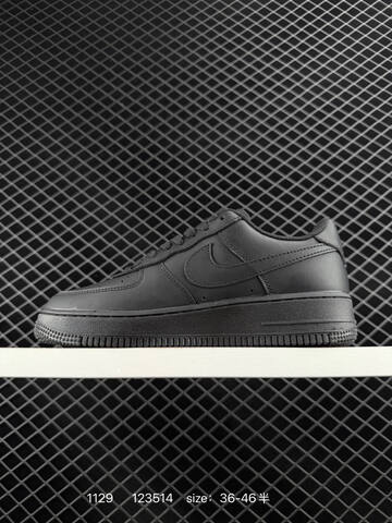 Nike Air Force 1 07 Triple Black EU 36-46 5 Casual - Unisex (BS-73939)