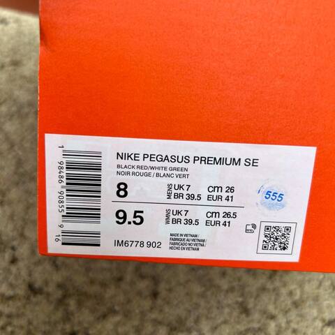 Nike Pegasus Premium SE Black Red White Green EU 41 Running - Men's (BS-87034)