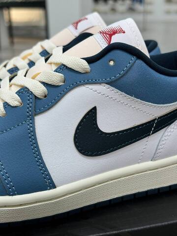 Jordan Air Jordan 1 Low SE HM3711-144 White Armory Navy Aegean Storm Cream EU 41 Sneaker - Men's (BS-87170)