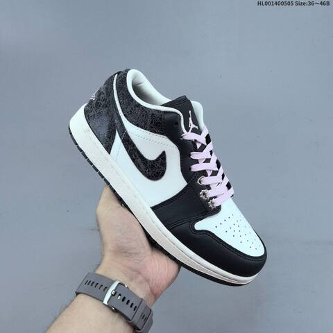 Jordan Air Jordan 1 Low SE Iced Carmine Black White EU 36-46 Lifestyle - Unisex BS-66035
