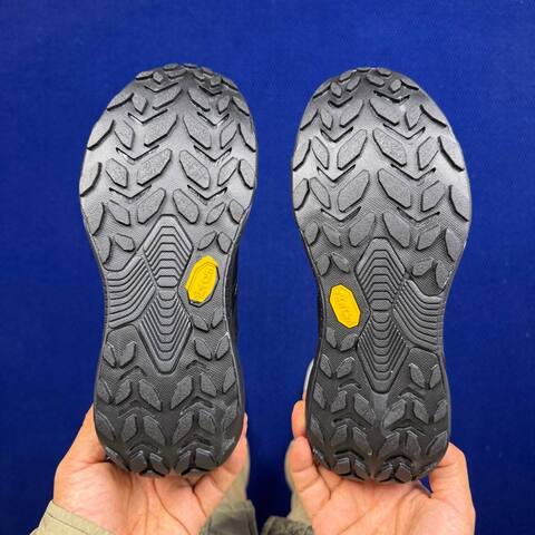 HOKA ONE ONE Transport GTX Black Dark Grey Trail Shoe Trail Running Sneakers (BS-86835)