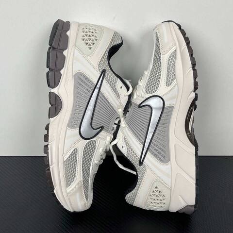 Nike Zoom Vomero 5 FJ2028-001 White Silver Grey Black Running (BS-86993)