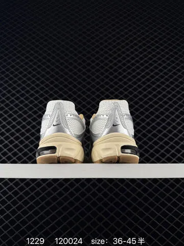 Nike Air Max Moto 2K White Silver Black Gold EU 36-45 Running - Unisex BS-73409