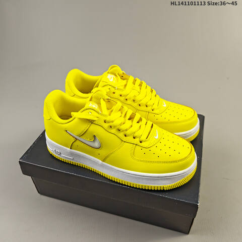 Nike AIR FORCE 1 07 Lifestyle (BS-63786)