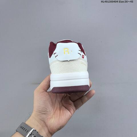On The Roger Centre Court White Burgundy Gold EU 36-45 Sneaker Casual Sneakers - Unisex (BS-69642)
