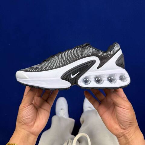 Nike Air Max Dn Black White Cool Grey EU 40 Running - Men's (BS-86955)