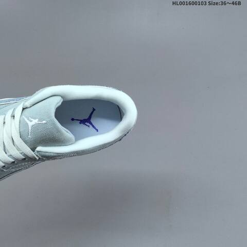 Jordan Air Jordan 4 Retro Light Blue White 36 46B Lifestyle - Women s BS-67136