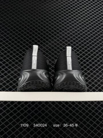 Nike Vomero Plus Black White EU 36-45 5 Running - Unisex (BS-74286)