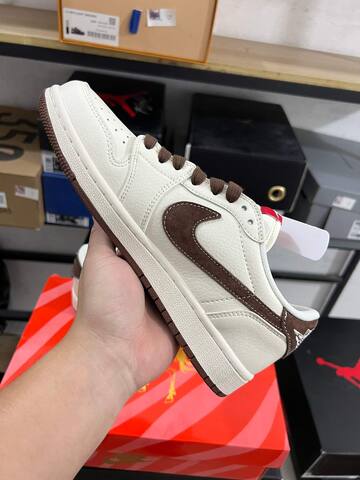 Jordan Air Jordan 1 Low Travis Scott CNY JY6988-141 Sail Brown Red White Sneaker (BS-87220)