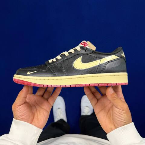 Jordan Air Jordan 1 Retro Low OG Nigel Sylvester IB8958 001 Black Pale Yellow Red US 8 5 UK 7 5 EUR 42 Sneaker - Men's (BS-87161)