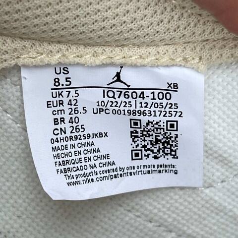 Jordan Air Jordan 1 Low OG SP Travis Scott IQ7604 100 Muslin Shy Pink Sail EU 42 Sneaker - Men's (BS-87154)