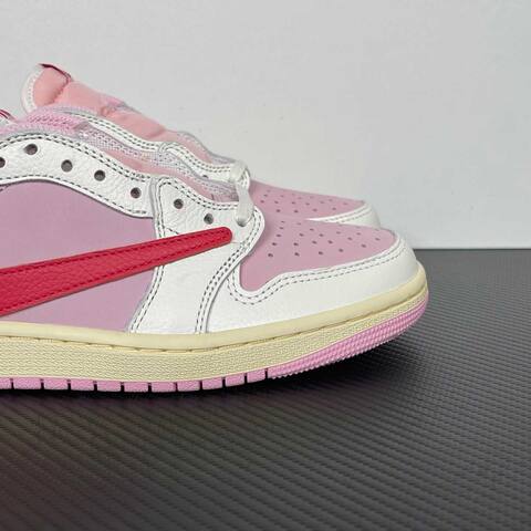 Jordan Air Jordan 1 Low OG Travis Scott IQ7604-101 White Pink Red Cream Sneaker (BS-87145)