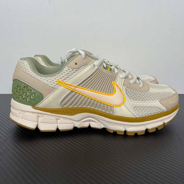 Nike Zoom Vomero 5 FQ6868-181 Sail/Light Orewood Brown/Olive/Yellow/Gum running