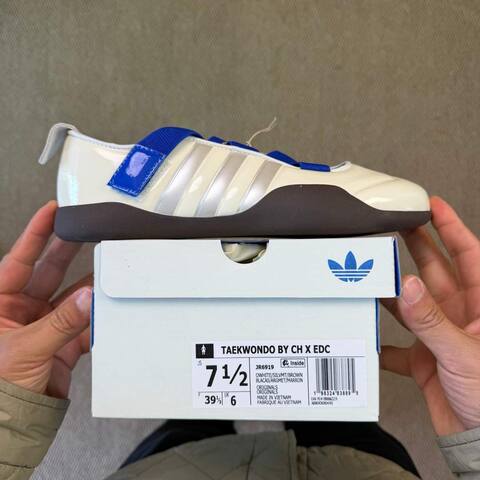 Other Caroline Hu x Edison Chen x Adidas Originals Taekwondo JR6919 Lifestyle (BS-87051)