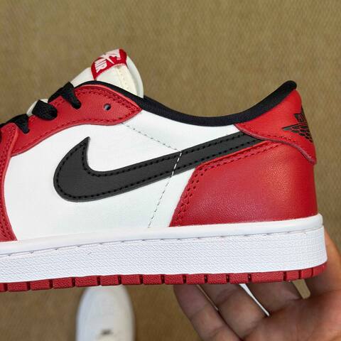 Jordan Air Jordan 1 Retro Low OG HQ6998-600 White Red Black EU 41 Sneaker - Men's (BS-87198)
