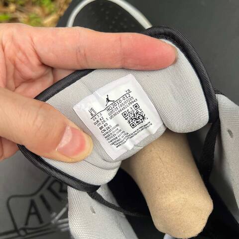 Jordan Air Jordan 1 Low SE HQ2010-012 Light Smoke Grey Black Sail EUR42 Sneaker (BS-87178)