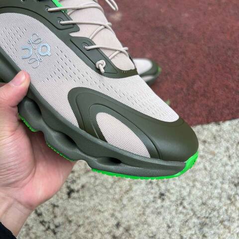 LOEWE x On Cloudsolo 3MF30664724 Khaki Green Sand Neon Green US 8 5 EU 42 UK 8 JP 26 5 Running Shoe Running Sneakers - Men's (BS-86765)
