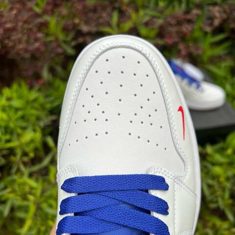 Jordan Air Jordan 1 Low SE IQ0400 100 White University Red Old Royal Blue EUR 42 Sneaker - Men's (BS-87167)