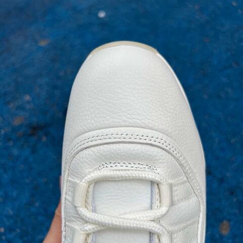 Jordan Air Jordan 11 Retro IO8959 133 Sail Newsprint Sport Royal US 9 5 UK 8 5 BR 41 EUR 43 Cm 27 5 Basketball Shoe - Men's (BS-87322)
