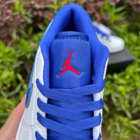 Jordan Air Jordan 1 Low SE IQ0400 100 White University Red Old Royal Blue EUR 42 Sneaker - Men's (BS-87167)