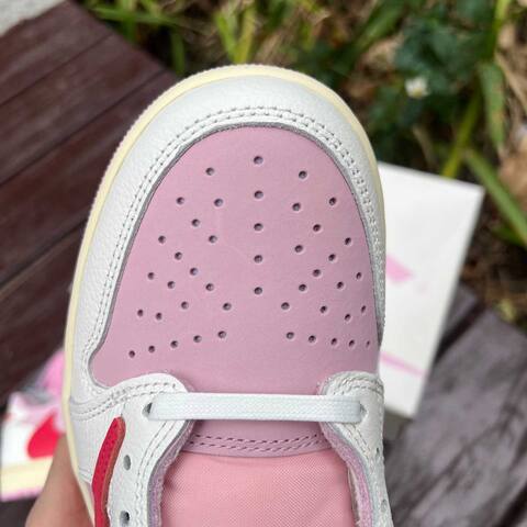 Jordan Air Jordan 1 Low OG SP IQ7604 101 Sail Tropical Pink Shy Pink EU 41 Sneaker - Men's (BS-87177)