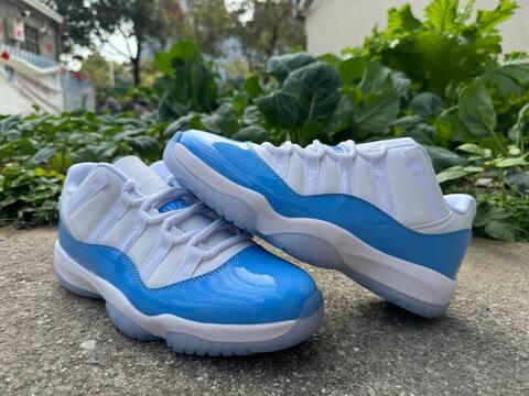 Jordan Air Jordan 11 Low FV5104-100 White University Blue Ice Blue Basketball Shoe (BS-87321)