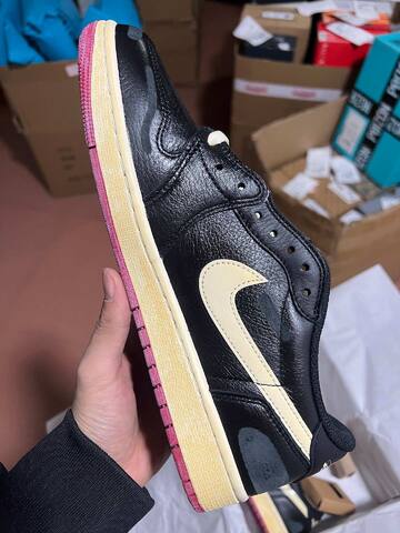 Jordan Air Jordan 1 Retro Low OG Nitro IB8958 001 Black Muslin Varsity Red US 9 5 UK 8 5 EUR 43 Cm 27 5 Skate Shoe - Men's (BS-87185)