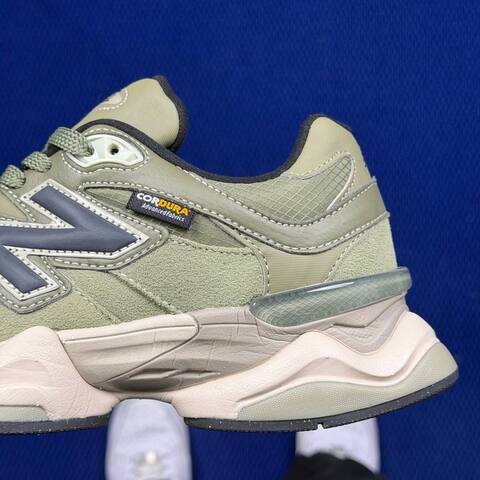 New Balance 9060 U9060ORC Olive Green Dark Grey Beige Black EU 40 Sneaker - Men's (BS-87103)