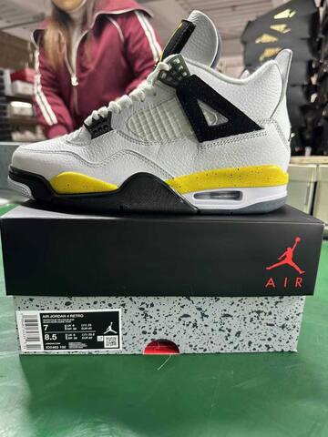 Jordan Air Jordan 4 Tour Yellow IO2463-102 White Yellow Grey US 7 Basketball Shoe (BS-87274)