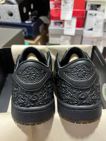 Jordan Air Jordan 1 Retro OG Xuan Wu IO3147-001 Black Gold EU 42 5 Sneaker - Men's (BS-87179)