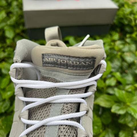Jordan Air Jordan 9 Retro HV4794 011 Medium Grey Cool Grey White EUR 43 Basketball Shoe - Men's (BS-87310)