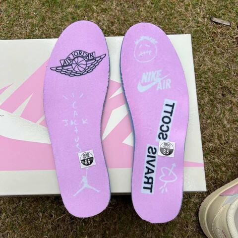 Jordan Air Jordan 1 Low OG SP Travis Scott IQ7604 100 Muslin Shy Pink Sail EU 42 Sneaker - Men's (BS-87154)