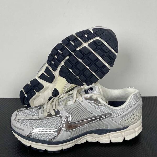 Nike Zoom Vomero 5 Silver/White/Navy running