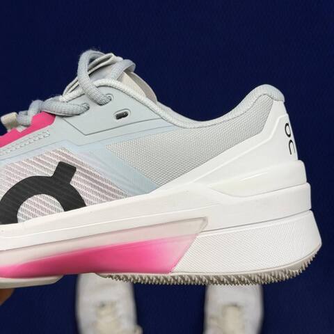 On The Roger Pro Light Grey White Pink Blue Tennis Shoe Casual Sneakers (BS-86756)