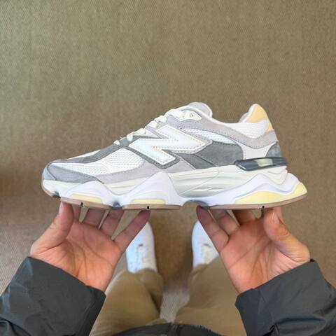 New Balance 9060 U9060AUB White Grey Cream Beige EU 40 Sneaker - Men's (BS-87136)