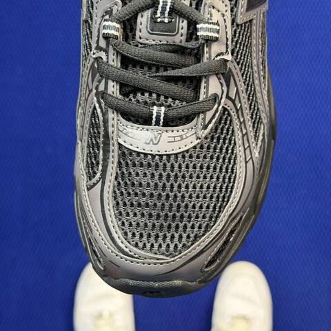 New Balance 740 U740BO2 Black Dark Gray USA 8 UK 7 5 EUR 41 5 Running Shoe - Men's (BS-87102)