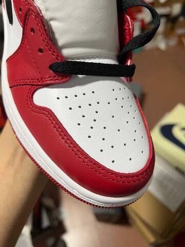 Jordan Air Jordan 1 OG White Red Black Basketball Shoe (BS-87188)