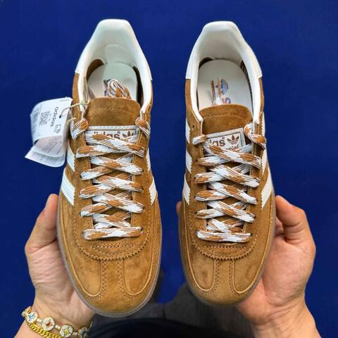 XJ T Adidas HANDBALL SPEZIAL Samba KI5938 Lifestyle (BS-87336)