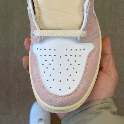 Jordan Air Jordan 1 High OG FD2596-600 White Pink Sail Cream EU 41 Basketball Shoe - Men's (BS-87218)