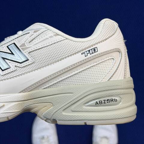 New Balance 740 U740LN1 Off White Beige Silver EU 41 5 Running Shoe - Men's (BS-87094)