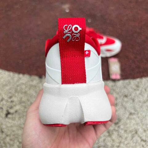 LOEWE x On Cloudsolo 3WF30604603 Red Off White US 7 EU 38 UK 5 JP 24 Running Shoe Running Sneakers - Women's (BS-86773)