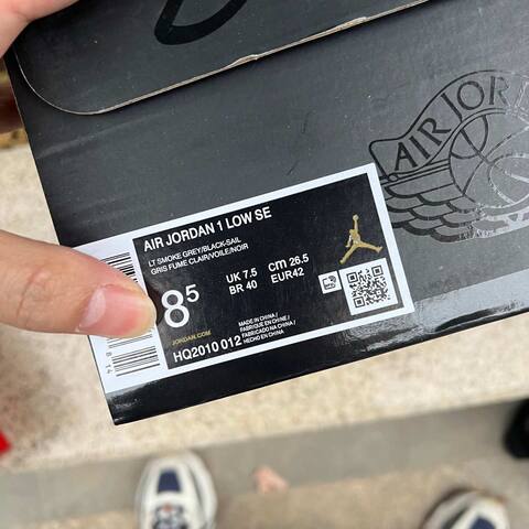 Jordan Air Jordan 1 Low SE HQ2010-012 Light Smoke Grey Black Sail EUR42 Sneaker (BS-87178)
