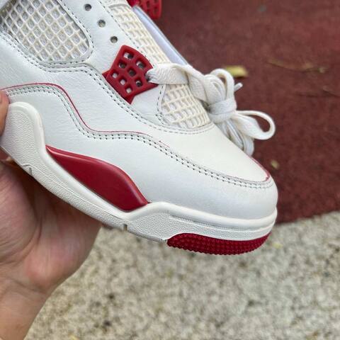 Jordan Air Jordan 4 Retro HV0823-108 White Red EU 40-47 5 Basketball Shoe - Men's (BS-87254)