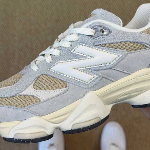 New Balance 9060 U9060440 Light Gray Beige Off White EU 42 Sneaker - Men's (BS-87125)