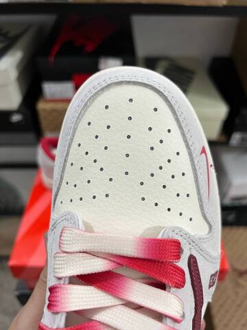 Jordan Air Jordan 1 Low Travis Scott CNY 2026 YX5066-413 Off White Light Grey Red Burgundy Sneaker (BS-87226)