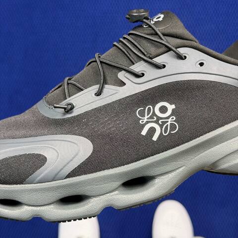LOEWE On Running Cloudventure 2 0 Black Dark Gray Running Shoe Running Sneakers (BS-86753)
