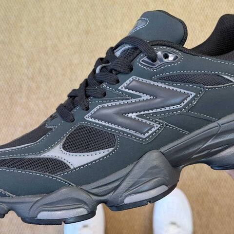 New Balance 9060 U906079E Black Dark Gray EU 42 Sneaker - Men's (BS-87126)