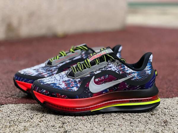 Nike Pegasus Premium SE IM6778-902 Black/Red/White Green EU 41 running