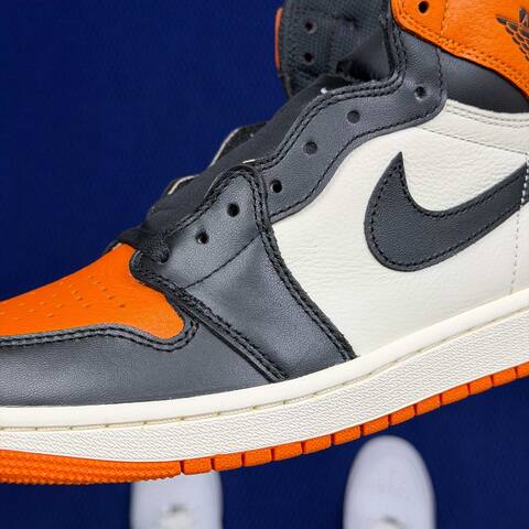 Jordan Air Jordan 1 Retro High OG Shattered Backboard DZ5485-008 Black Sail Orange USA 9 EU 42 5 UK 8 27cm Basketball Shoe - Men's (BS-87157)